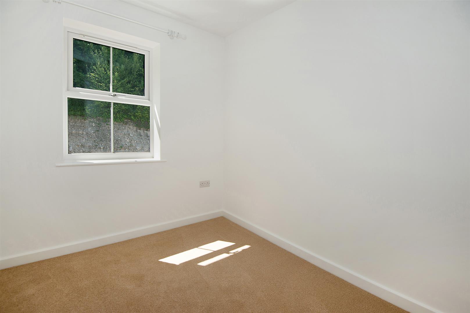 Rosewood Heights, Dover Regal Estates